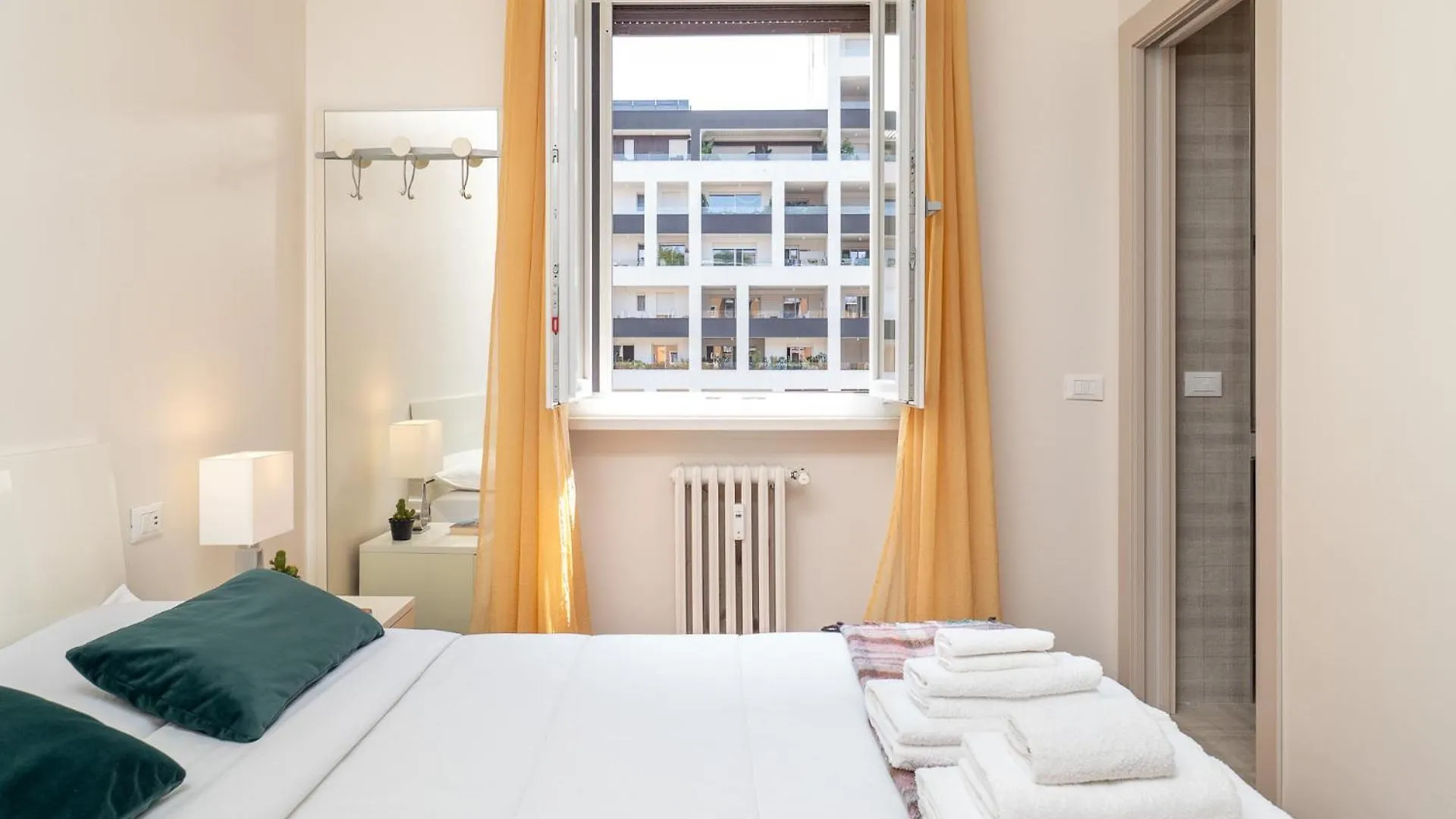米兰Stylish Flat With Balcony - 15 Min To Duomo公寓 0*, 米兰 意大利